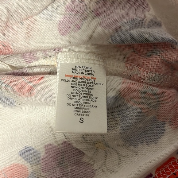 MINKPINK floral sleeveless top - Picture 3 of 4